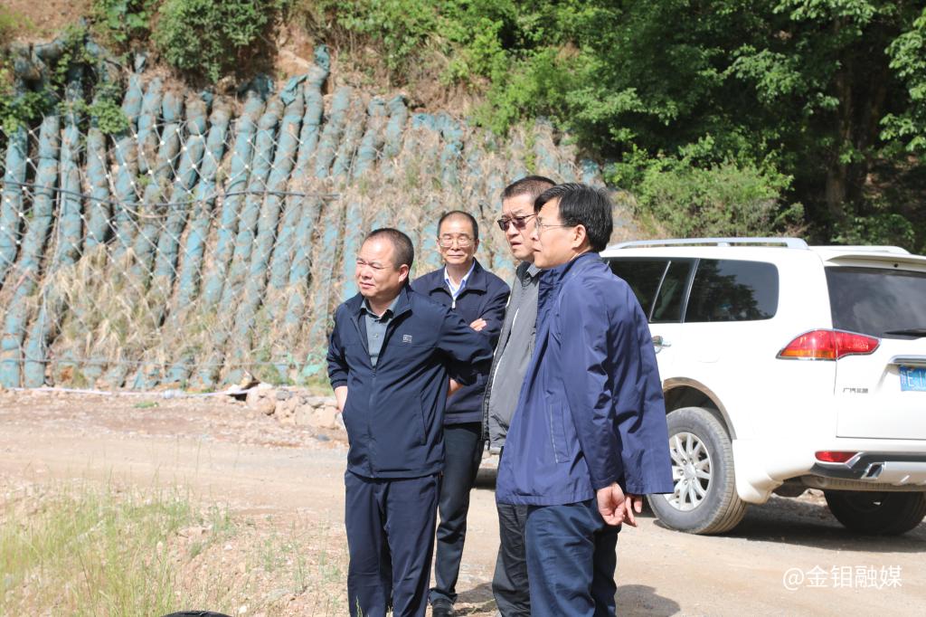 20250523-李忠民深入ty8天游平台登录股份矿山分公司调研 (7).JPG