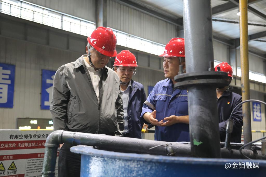 20250523-李忠民深入ty8天游平台登录股份矿山分公司调研 (10).JPG